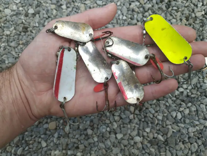 Spoons and spinners are commonly lost while fishing for trout and salmon